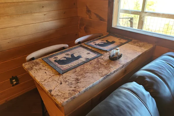 Smoky Retreat - Bear Cub Bungalow