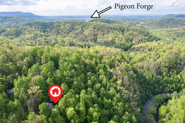 Only 3 Miles from Pigeon Forge